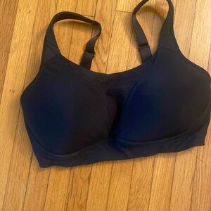 Black barely worn runtimes bra